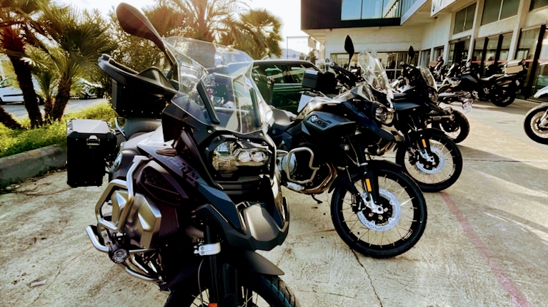 Moto Corse Evasion - Location Motos, scooters - Séjours organisés à Ajaccio