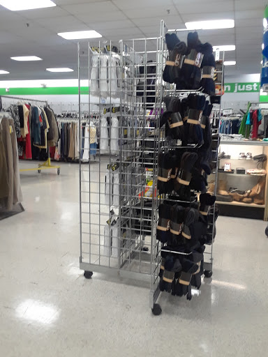 Thrift Store «Goodwill Store & Donation Center», reviews and photos