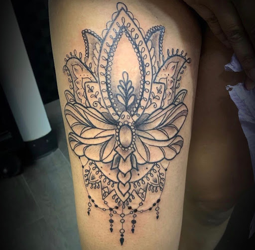 Explore lips tattoo ideas, creative tattoo ideas in Pigeon Forge, available at Black Orchid Tattoo Studio