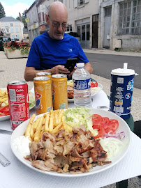 Plats et boissons du Restaurant Speed kebab à Châtillon-sur-Loire - n°5