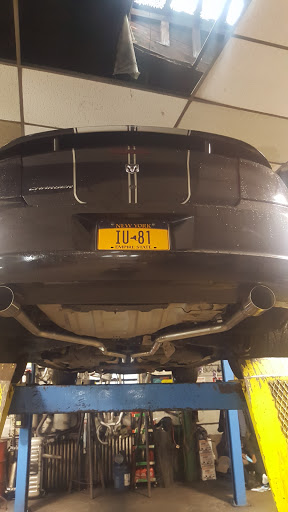 Auto Repair Shop «Meineke Car Care Center», reviews and photos, 34 E Merrick Rd, Valley Stream, NY 11580, USA