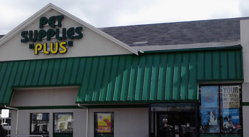 Pet Supply Store «Pet Supplies Plus», reviews and photos, 625 Southern Artery, Quincy, MA 02169, USA