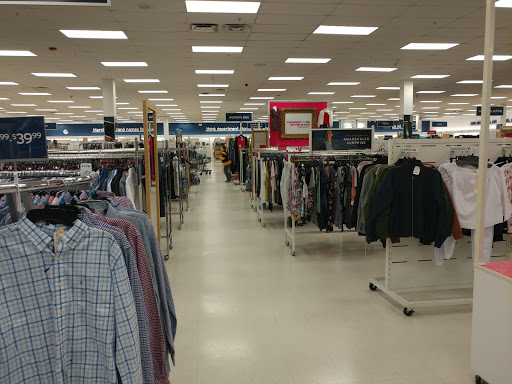Department Store «Marshalls», reviews and photos, 6 Fairhaven Commons Way, Fairhaven, MA 02719, USA