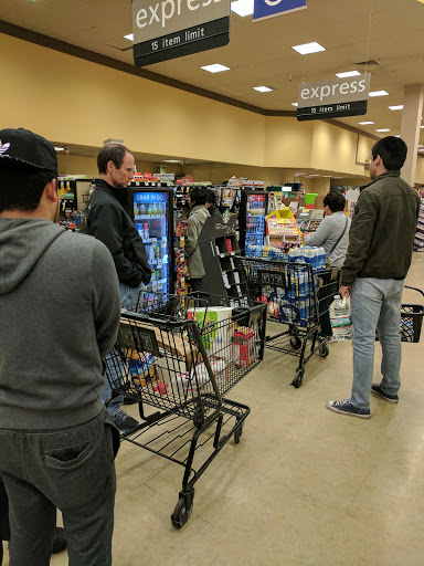 Grocery Store «Safeway», reviews and photos, 7414 Little River Turnpike, Annandale, VA 22003, USA