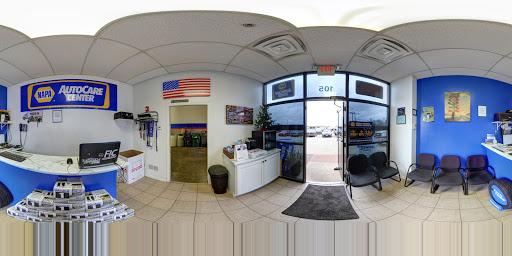 Auto Repair Shop «Top Notch Auto & More», reviews and photos, 930 Pyott Rd #105, Crystal Lake, IL 60014, USA
