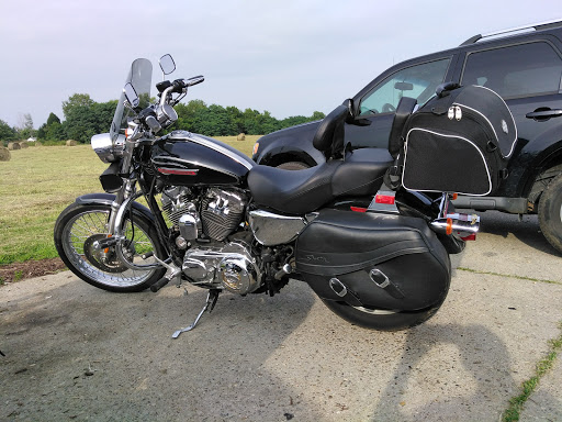 Liquor Store «County Line Liquor», reviews and photos, 15965 Dixie Hwy, Crittenden, KY 41030, USA