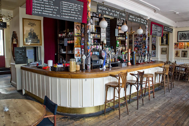 The Alma Newington Green - Pub