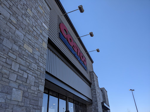 Warehouse store «Costco Wholesale», reviews and photos, 1500 Fitzgerald Ct, Lexington, KY 40509, USA