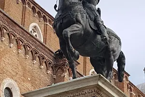 Equestrian statue of Bartolomeo Colleoni image