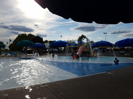 Water Park «Splash City Family Waterpark», reviews and photos, 10 Gateway Dr, Collinsville, IL 62234, USA