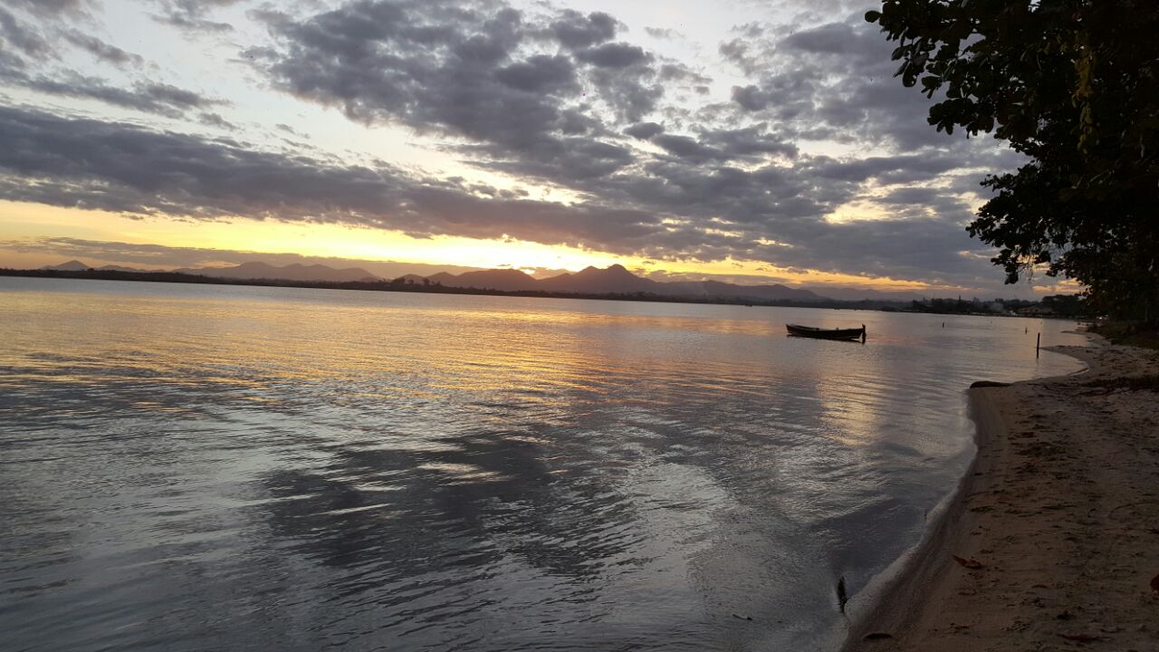 Foto de Praia do Areal y el asentamiento