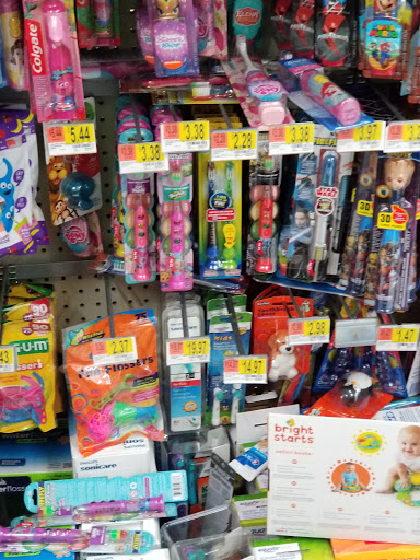 Department Store «Walmart Supercenter», reviews and photos, 800 Foxcroft Ave, Martinsburg, WV 25401, USA