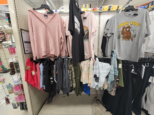 Discount Store «Big Lots», reviews and photos, 29712 Southfield Rd, Southfield, MI 48076, USA