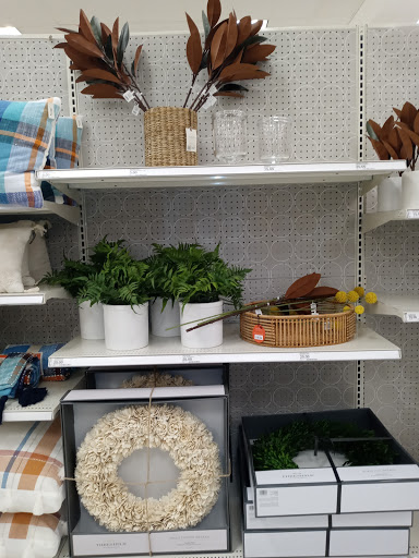 Department Store «Target», reviews and photos, 530 Randall Rd, South Elgin, IL 60177, USA