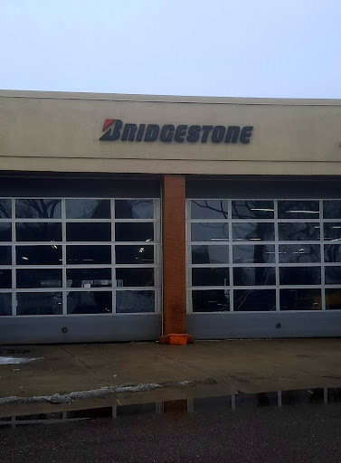Tire Shop «Firestone Complete Auto Care», reviews and photos, 2 School St, Quincy, MA 02169, USA