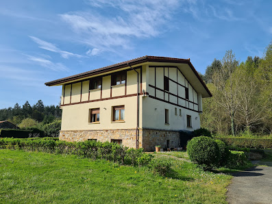 Casa Rural Ibarrondo Etxea Txirlone Bidea, 4A, 48100 Mungia, Biscay, España