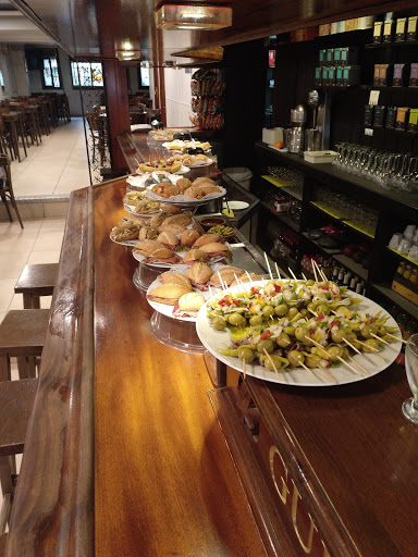 Cafetería Jai Alai - Mayor Kalea, 26, 01200 Agurain, Araba, España
