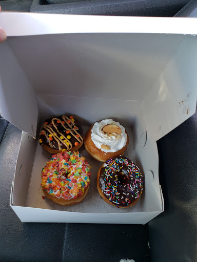Donut Shop «Donut Mania», reviews and photos, 4460 S Durango Dr D, Las Vegas, NV 89147, USA