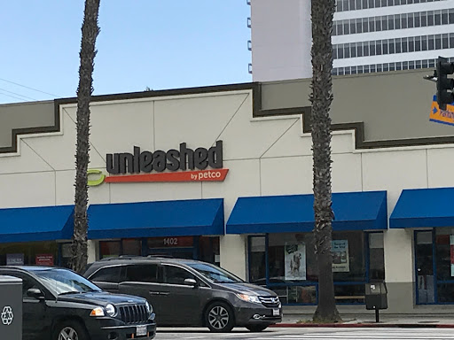 Pet Supply Store «Unleashed by Petco», reviews and photos, 1402 Wilshire Blvd, Santa Monica, CA 90403, USA