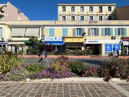 attractions Place de l'Octroi Villefranche-sur-Mer
