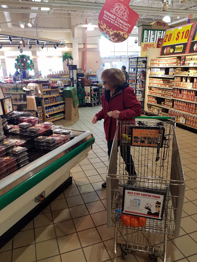 Supermarket «TOPS Friendly Markets», reviews and photos, 390 W Main St, Batavia, NY 14020, USA