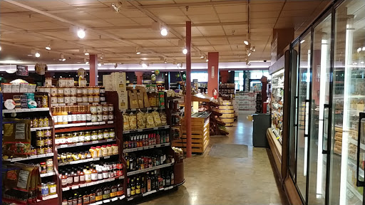 Liquor Store «Table and Vine», reviews and photos, 1119 Riverdale St, West Springfield, MA 01089, USA