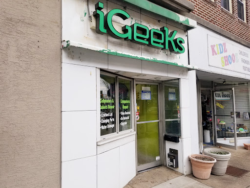 Electronics Repair Shop «iGeeks Cell Phone, Computer and Tablet Repairs», reviews and photos, 3 Lancaster Ave, Ardmore, PA 19003, USA