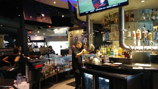 Go-Kart Track «Autobahn Indoor Speedway & Events - Manassas, VA», reviews and photos, 8300 Sudley Rd A5, Manassas, VA 20109, USA