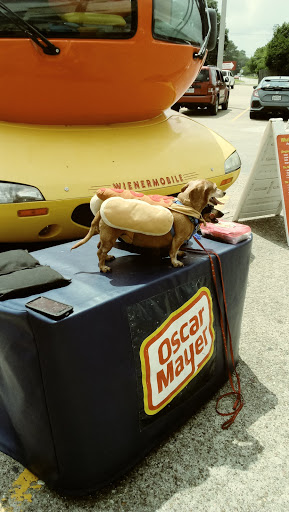 Supermarket «Hughes Market Basket», reviews and photos, 212 N 27th St, Nederland, TX 77627, USA