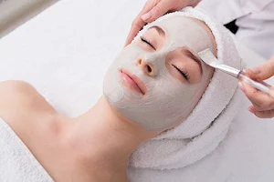 Younger SKIN Everyday Spa image