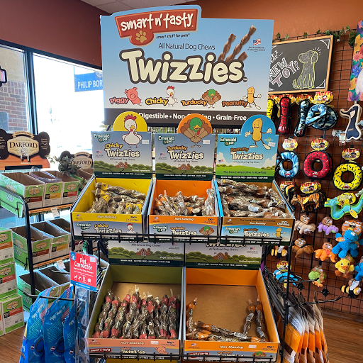 Pet Supply Store «EarthWise Pet Supply», reviews and photos, 11328 Montgomery Rd, Cincinnati, OH 45249, USA