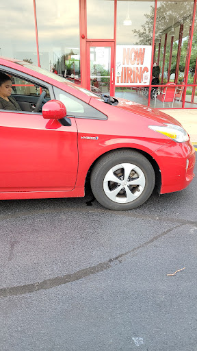 Tire Shop «Discount Tire Store - Naperville, IL», reviews and photos, 535 Fort Hill Dr, Naperville, IL 60540, USA