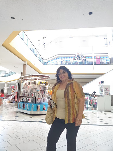 Computer Store «Apple Cielo Vista Mall», reviews and photos, 8401 Gateway Blvd W, El Paso, TX 79925, USA