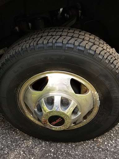 Tire Shop «Discount Tire Store - Lakeland, FL», reviews and photos, 6975 US Hwy 98 N, Lakeland, FL 33809, USA