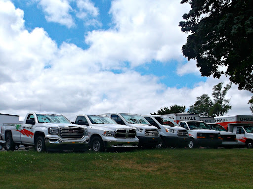 Truck Rental Agency «U-Haul Moving & Storage of Aurora», reviews and photos, 1282 N Lake St, Aurora, IL 60506, USA