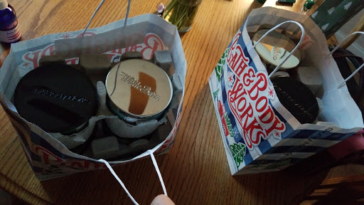 Beauty Supply Store «Bath & Body Works», reviews and photos, 9163 E Stockton Blvd, Elk Grove, CA 95624, USA