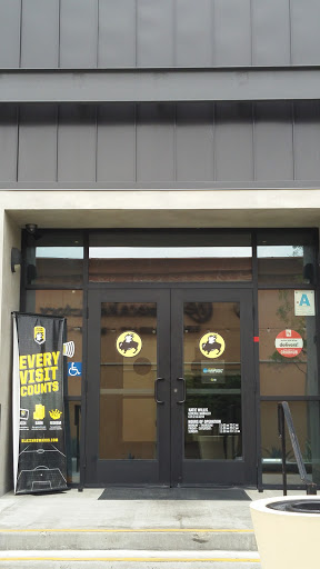 Buffalo Wild Wings image