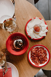 Photo n°29 de ROUGE restaurant - Les Sources de Caudalie à Martillac ()