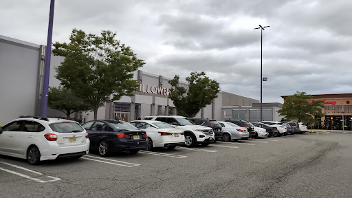 Restaurant «The Cheesecake Factory», reviews and photos, 1700 Willowbrook Blvd, Wayne, NJ 07470, USA