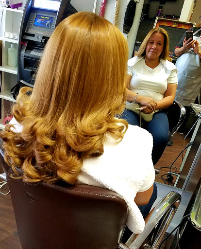 Beauty Salon «Lush Beauty Salon», reviews and photos, 2413 Grand Concourse, Bronx, NY 10468, USA