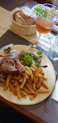 Confit de canard du Restaurant Auberge Landaise Luë à Lue - n°10