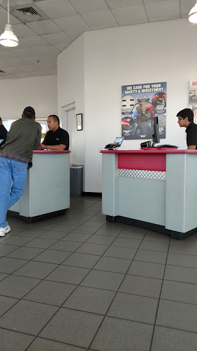 Tire Shop «Discount Tire Store - Greenville, SC», reviews and photos, 1408 Woodruff Rd, Greenville, SC 29607, USA