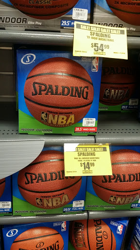 Sporting Goods Store «Big 5 Sporting Goods - Glendale», reviews and photos, 144 N Central Ave, Glendale, CA 91203, USA