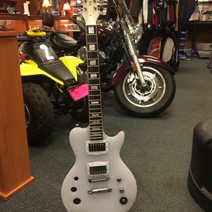 Pawn Shop «Silas Deane Pawn Wallingford», reviews and photos, 970 N Colony Rd, Wallingford, CT 06492, USA