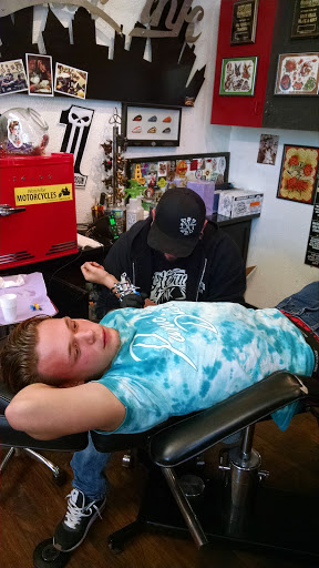 Tattoo Shop «Eternal Ink Tattoo Studio», reviews and photos, 111 N Main St, Hecker, IL 62248, USA