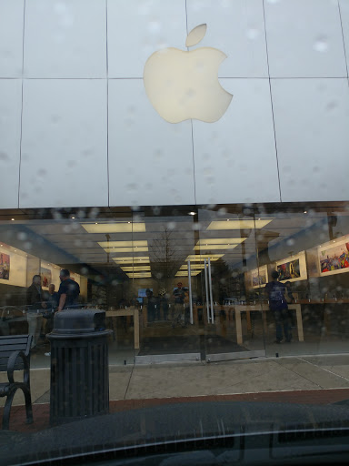 Computer Store «Apple Lehigh Valley», reviews and photos, 250 Lehigh Valley Mall, Whitehall, PA 18052, USA