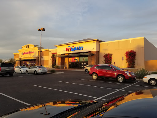 Pet Supply Store «PetSmart», reviews and photos, 555 S Cotton Ln, Goodyear, AZ 85338, USA