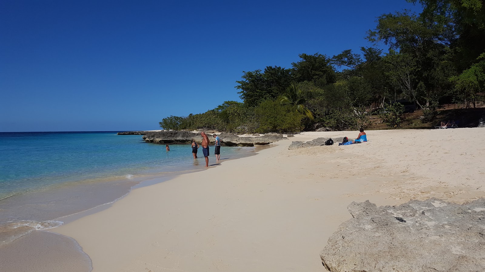 Photo de Playa Blanca avec un niveau de propreté de assez propre