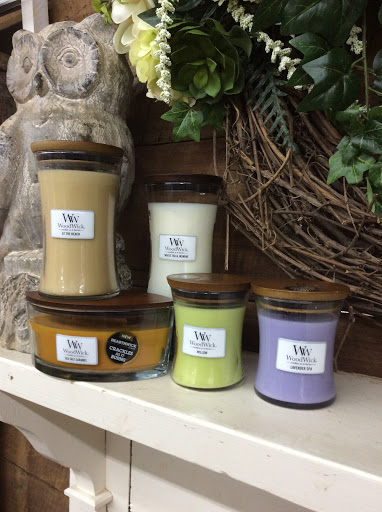 Florist «Sharp Floral & Gifts», reviews and photos, 584 Broadway Ave, New Johnsonville, TN 37134, USA