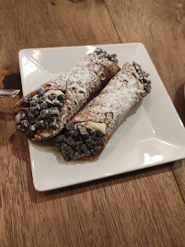 Cannolo du Restaurant italien IT - Italian Trattoria Bonne Nouvelle à Paris - n°5